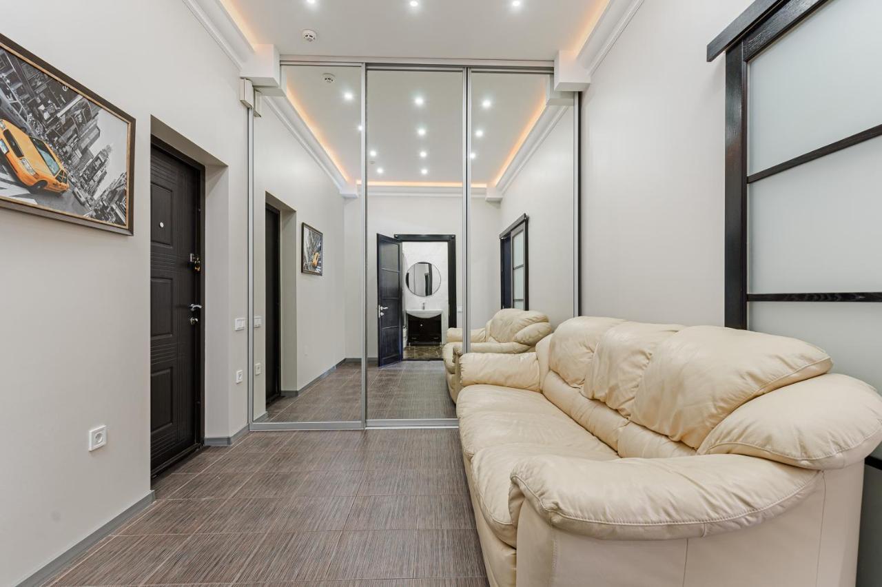 Arcadia Palace 2-Bedrooms Apartment With Terrace Odesa Exterior photo